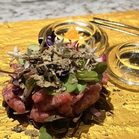 Matsusaka beef YAKINIKU THE SEJONG GEMS名駅店 - 王様のユッケ キャビアとトリュフのせ　4,980円