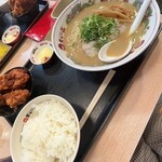 天下一品 - こってり並唐揚げ定食