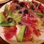 ラ・マンチャ - 生ハムサラダのレベルが高いです。