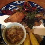 ラ・マンチャ - フライを酸っぱいソースで食べるのがいいです。