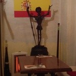 ラ・マンチャ - スペインっぽい置き物が鎮座してます。