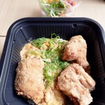 吉野家 - 親子丼とから揚げ