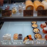 夢彩菓 すずき - ショーケース①