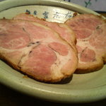 麺屋吉左右 - トッピングのチャーシュー