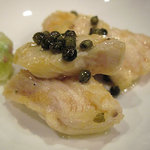 ロンフウフォン - 地鶏と生コショウの炒め