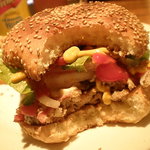 シーメンスクラブ - アゴはずれるかとｵﾓﾀ a cheeseburger.900Yen 