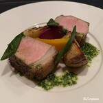エヴィエ - 長谷川自然牧場産 熟成豚のロティ