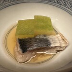 味感 ことほぎ - 鰊（北海道、生）　冬瓜　生鰊ってなんて美味しいのでしょうか、そのお出汁を煮含めてたジューシーな冬瓜。お出汁も全て飲み干しました⭐︎