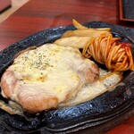 喫茶レストランかかし - チキンのオーブン焼