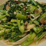 リバーサイゴン - 青菜炒め　７３０円　しゃきしゃきと歯切れよく、ピリ辛で食欲をそそります。