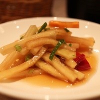 四川料理 龍の子 - 漬け物。