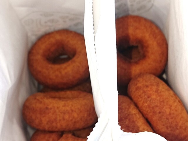 フロレスタ 石巻R45店 - 石巻あゆみ野（ドーナツ）の写真