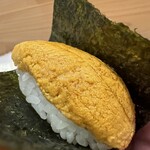 259025835 - ムラサキウニ