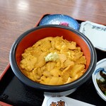 お宿 お食事処 鱗晃荘 - 雲丹はたっぷり130g