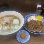 ヌードル＆スパイスカレー 今日の1番 - 限定(11) ¥1,100-(税込)