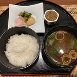 とく川 - 食事