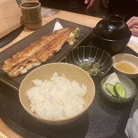 うなぎ四代目菊川 東京駅黒塀横丁店 - 