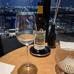 SMAAK - 蔵王の果樹園のアルバリーニョの白ワイン。美味し。