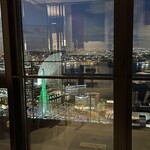 SMAAK - 店内からの夜景。