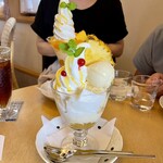 Misch House Fushimi Ten - Seasonal Limited Edition Exotic Parfait (JPY 1,050)