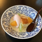 笹乃雪 - デザートも一個一個しっかり味わえました．