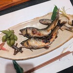 郷土料理ともん - 神流川は脂が乗ってました。高麗川はナッツでも餌にしてたんかというくらい香ばしくて絶品でした