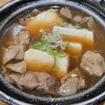 居酒屋 将軍 - 牛すじと豆腐の煮込み
