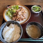 レストラン１４１ - 