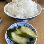 江ちゃんラーメン - 小めしと漬物