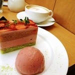 パティスリー・アンピフルリ - 