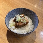 支那そば なかじま - 角煮ごはん　平日バージョン