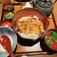 新宿うな鐵 はなれ - 