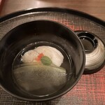 ひとしお - 鱧と冬瓜に出汁を含んで美味しい