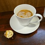 キッチン ブルー グローブ - ホワイトコーヒーへ