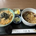 砂場 - 料理写真:親子丼セット、910円。