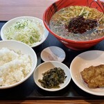 神立中華 王福 - 担々麺定食