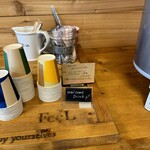 Ramen FeeL - 待合室にはwelcome Drink