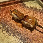 備長炭焼鳥 鳥しげ - ふりそで