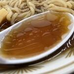 ラーメン もっけだの - 『中華そば(あっさり)』のスープ