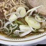 ラーメン もっけだの - 『中華そば(あっさり)』のねぎ