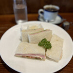 珈琲亭 ちろる - 