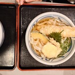 本格手打うどん おか泉 - 
