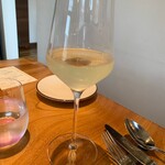 Pleurote - ランチ限定ワイン3杯セット　白ワイン