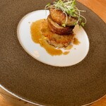 Pleurote - 千葉県佐原産水郷赤鶏のルーロー　ファグラのポワレとうもろこしの焼きリゾット