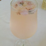 桜のスパークリングワイン（ノンアルコール）