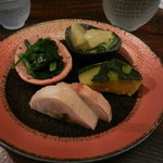 縁の鈴なり - お通し（４種盛り）