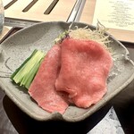 肉懐石 凜然 - 神戸但馬牛サーロインの冷しやぶ。