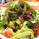 沖縄居酒屋 畑人 - 沖縄わっしょいサラダ