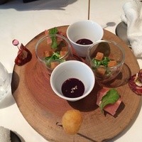 オマージュ - アミューズ