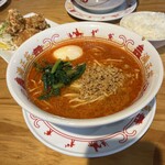 満正苑 - 担々麺2